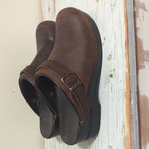 Brown leather dansko clog with strap- size 39